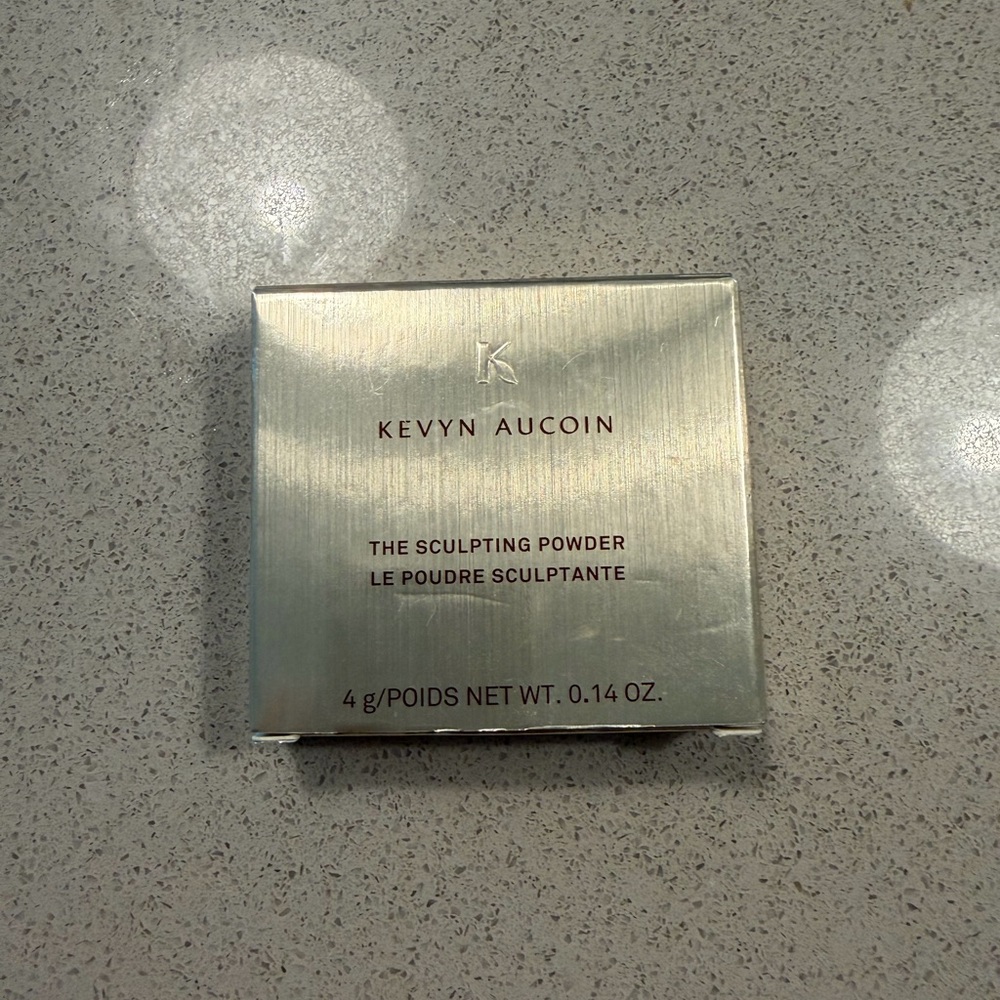 Kevyn Aucoin Silver Sculpting Powder Compact